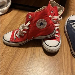 Red converse
